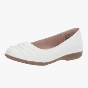 Cliffs by White Mountain womens Clara Ballet Flats